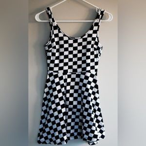 CHECKERED VINTAGE DRESS
